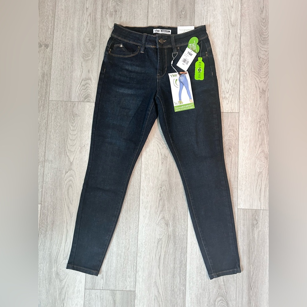 (SOLD) Wanna Betta Butt Jeans